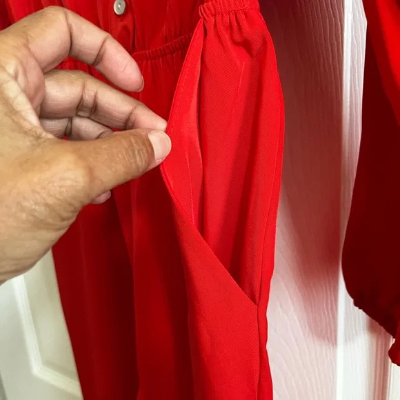 Elegant Red Button-Up Jumpsuit New w/o Tags - Picture 7 of 9